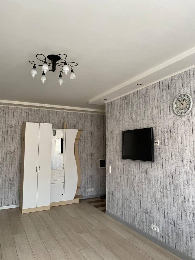 Красивая 3 К Кв Центр М Гагарина М Спортивная Kharkiv Extérieur photo