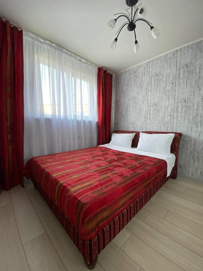 Красивая 3 К Кв Центр М Гагарина М Спортивная Kharkiv Extérieur photo