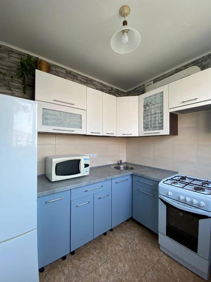 Красивая 3 К Кв Центр М Гагарина М Спортивная Kharkiv Extérieur photo